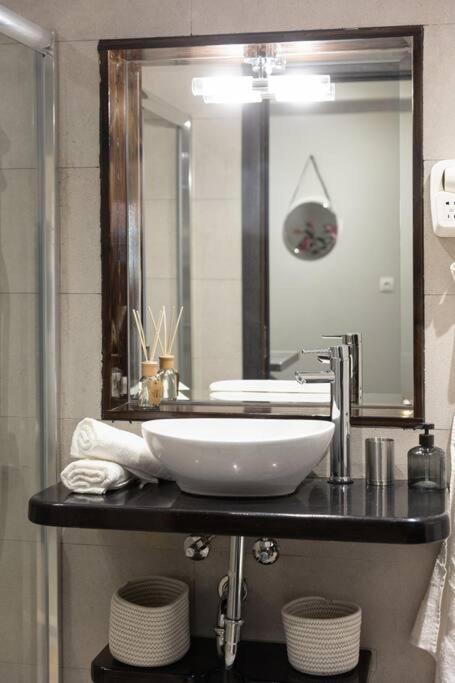 Nefeli Boutique City Suite Korfu Dış mekan fotoğraf